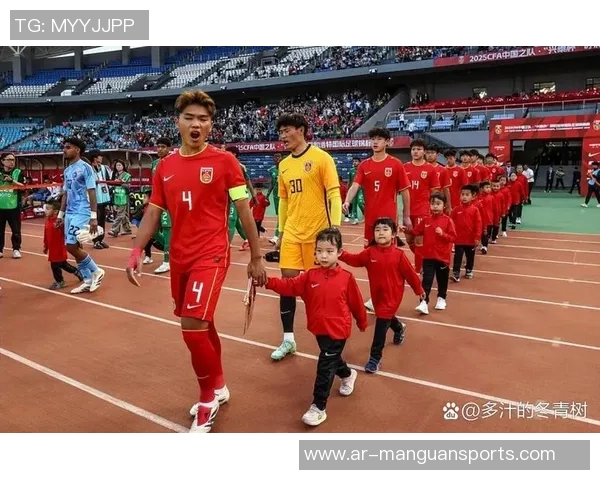 年轻球星崛起助力足球未来发展新潮流分析